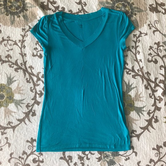 Mossimo Supply Co. Tops - Mossimo Turquoise M V Neck Short Sleeve Top